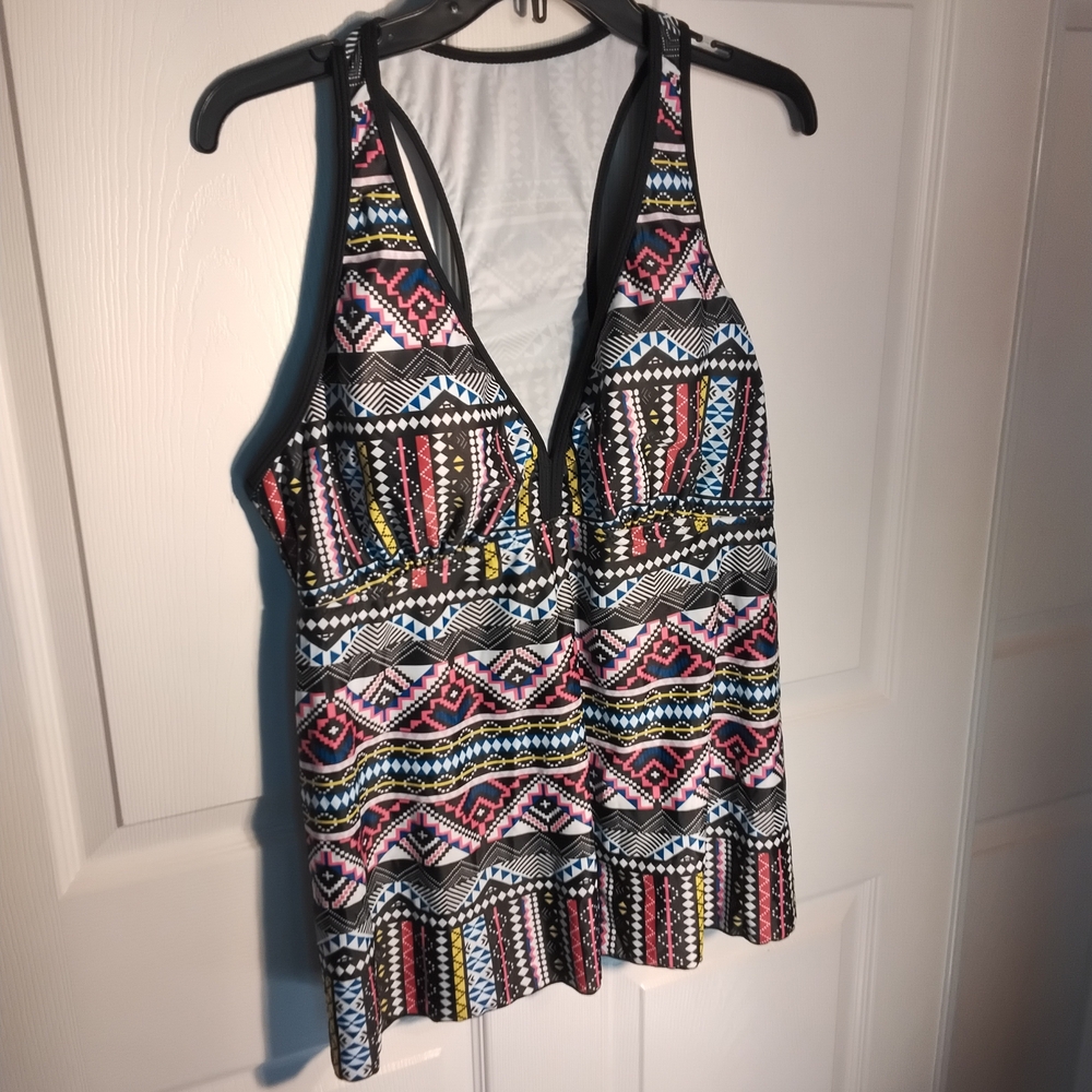 Source Unknown Multicolor Geometric Swim Top.